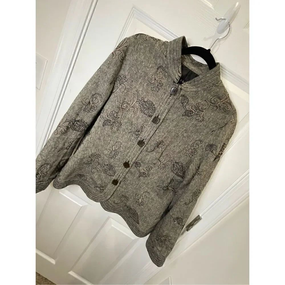R.Q.T. Women’s linen blend cardigan size 14 embroidered